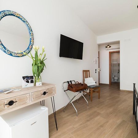 B&B Palazzo Pinto 2 Vietri 外观 照片